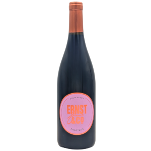bottle of Ernst Grouws Pinotage